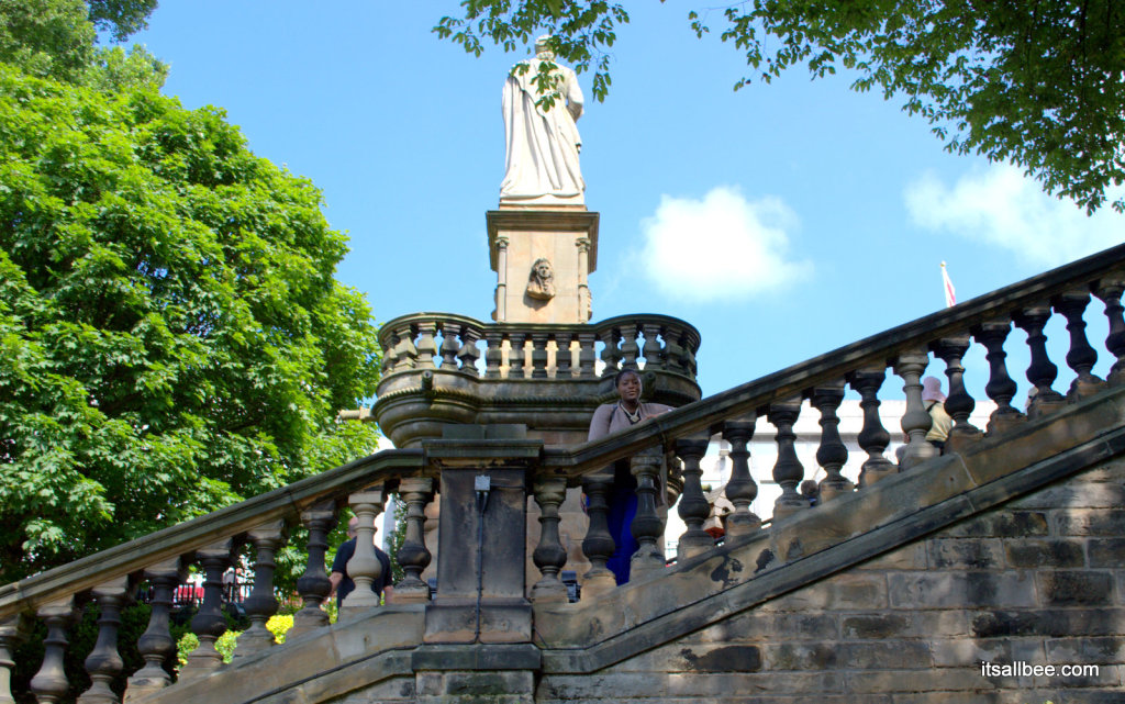Edinburgh Castle Princess Street (29)